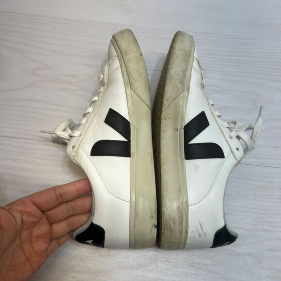 Veja Esplar Sneakers Womens Size 9 White Black Shoes - Picture 3 of 10